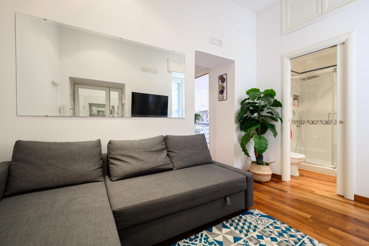 Casa Bea Apartment Наполи Екстериор снимка