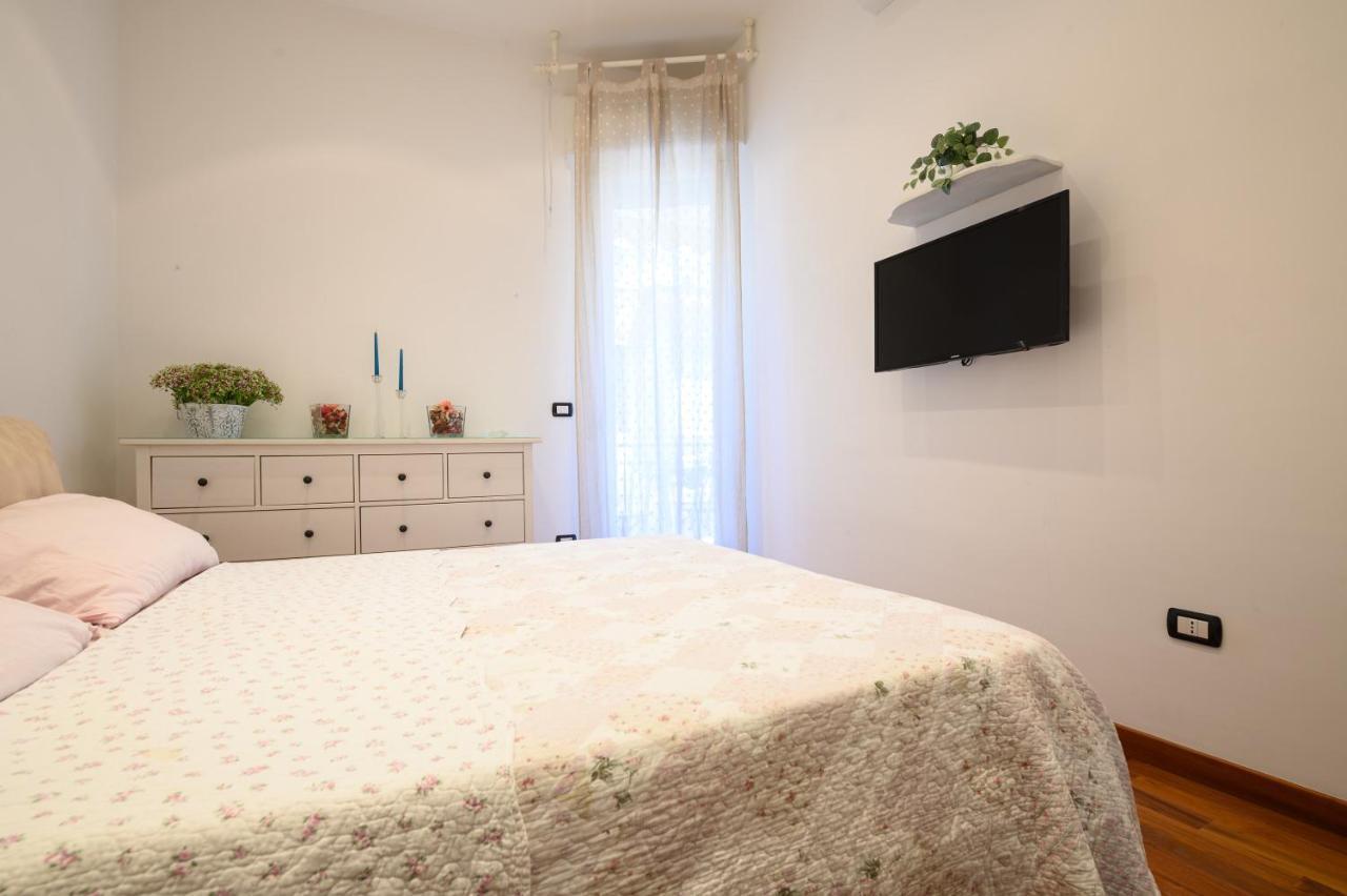 Casa Bea Apartment Наполи Екстериор снимка