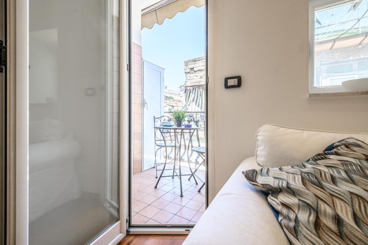 Casa Bea Apartment Наполи Екстериор снимка