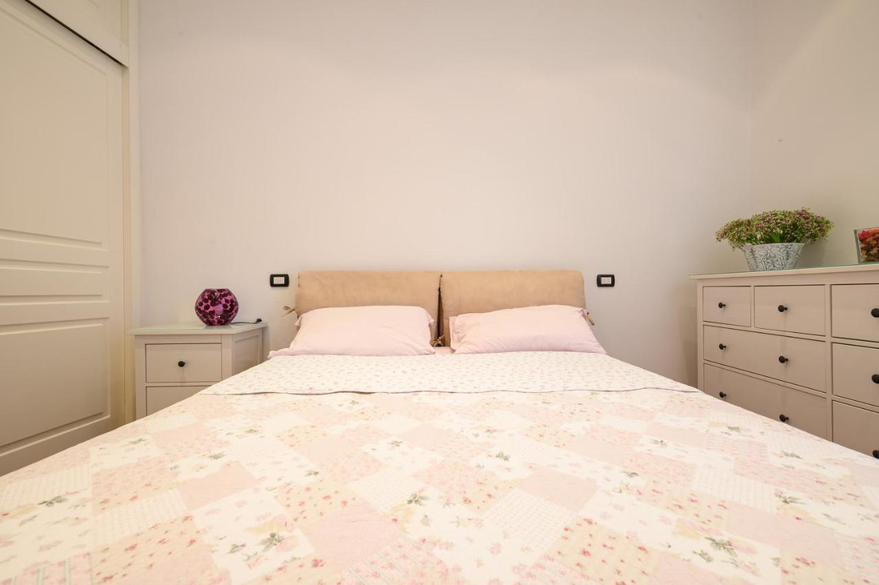 Casa Bea Apartment Наполи Екстериор снимка